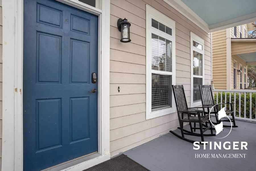 909 12th St - Photo 3 of 31