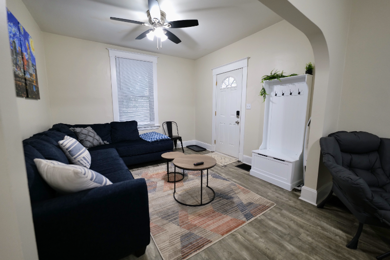 219 Taylor Ave - Photo 5 of 24