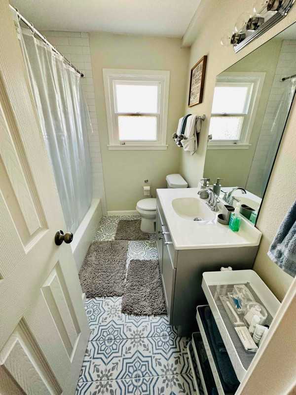 3444 Kellogg Avenue - Photo 3 of 4