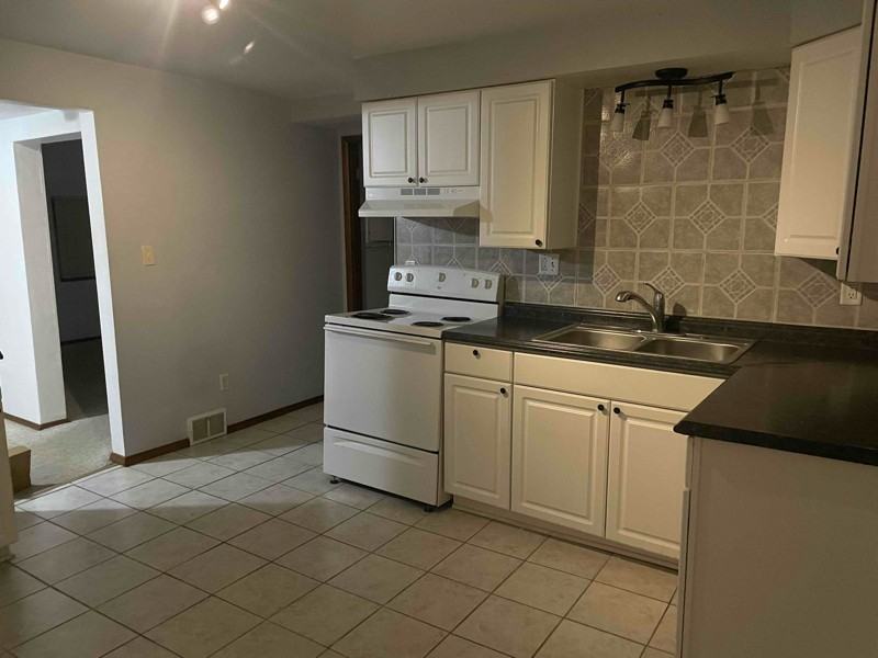 71 Madison Ave #A - Photo 6 of 7