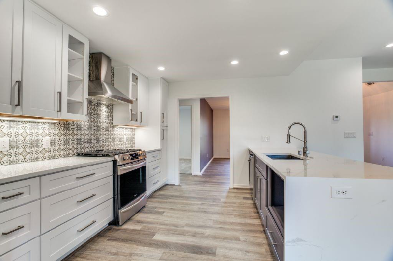 7668 La Cosa Dr - Photo 3 of 33