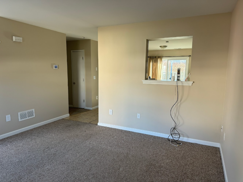 435 Rudder Ln - Photo 2 of 21