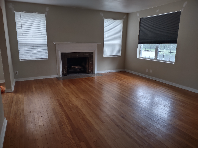 1495 Cheshire Rd - Photo 3 of 6