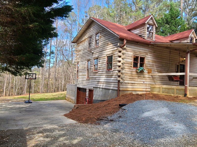 3928 Hardee Dr Nw - Photo 2 of 9