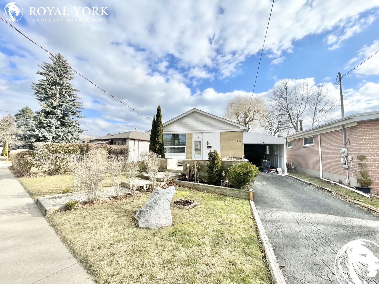 117 Nelson St #1 - Photo 2 of 37