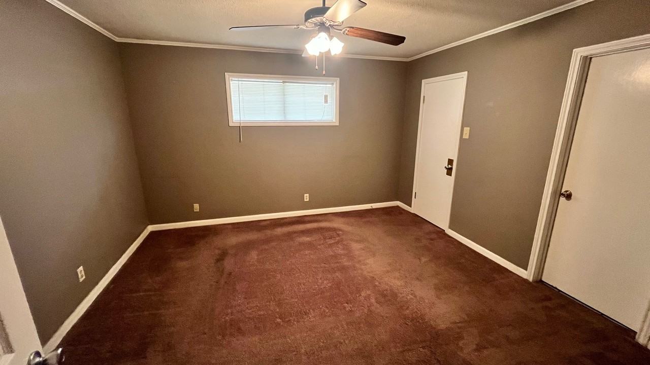 144 Lee St #1 - Photo 7 of 14