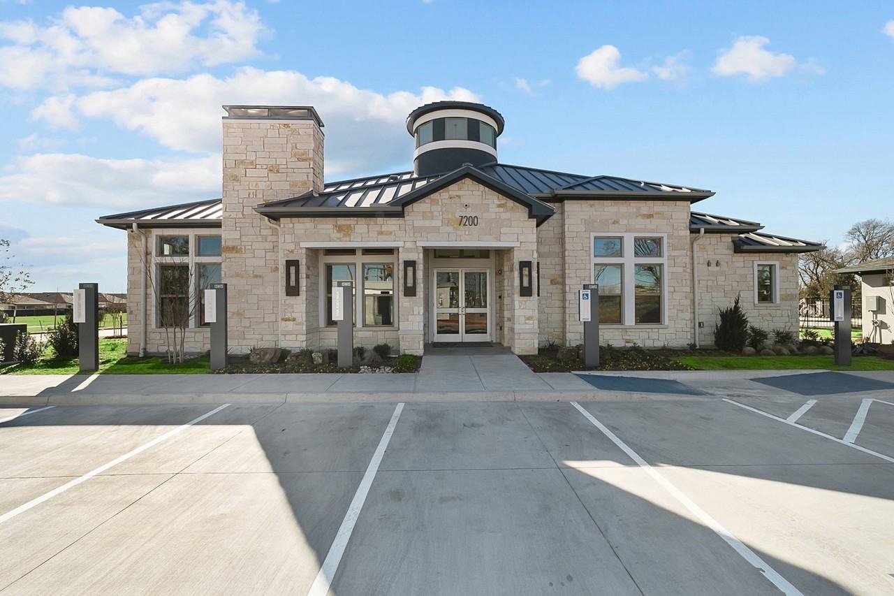 Estates of McKinney - Photo 2 of 50