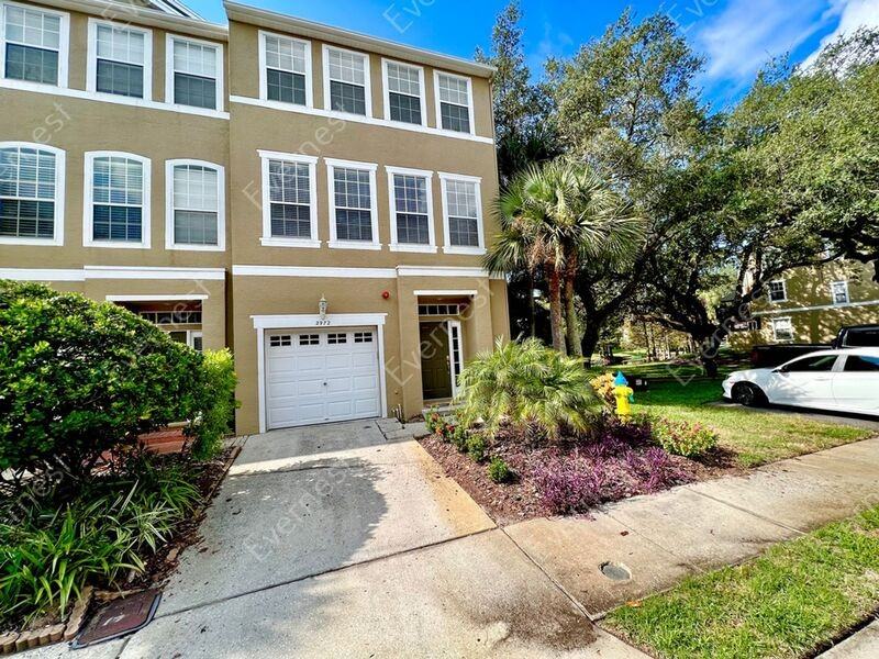 2972 Bayshore Pointe Dr - Photo 2 of 33