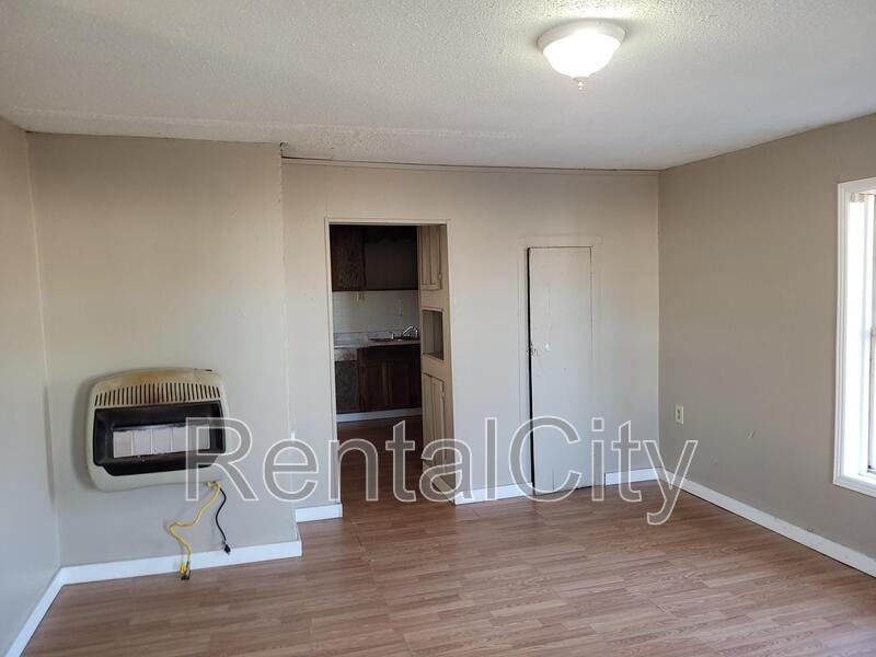 1344 Cumberland St - Photo 2 of 12