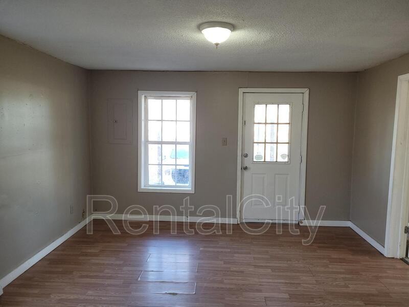 1344 Cumberland St - Photo 3 of 12