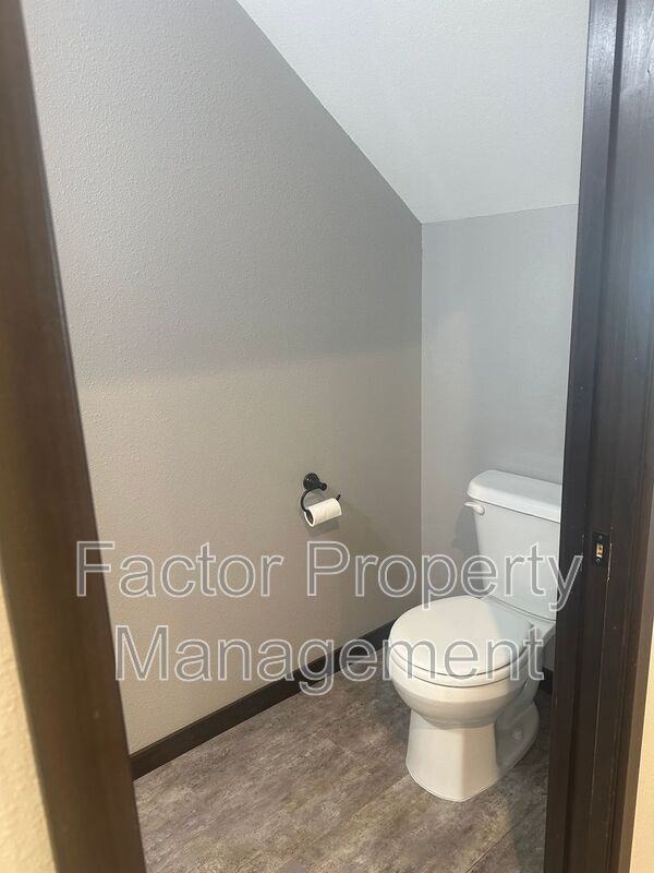 308 Prairie Rose Trl - Photo 7 of 18