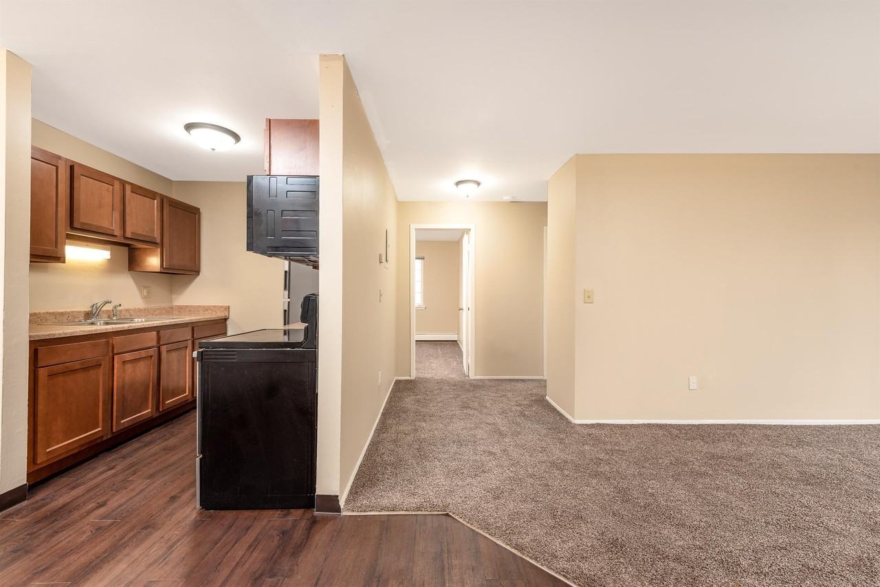 Birch Tree Apartments - Photo 2 of 42