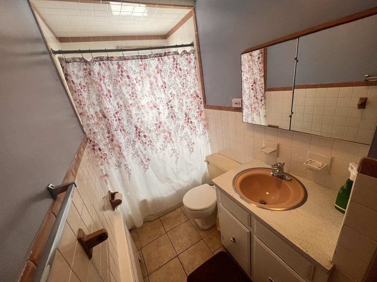 621 Alter Street/321 W. 6th - Photo 3 of 6