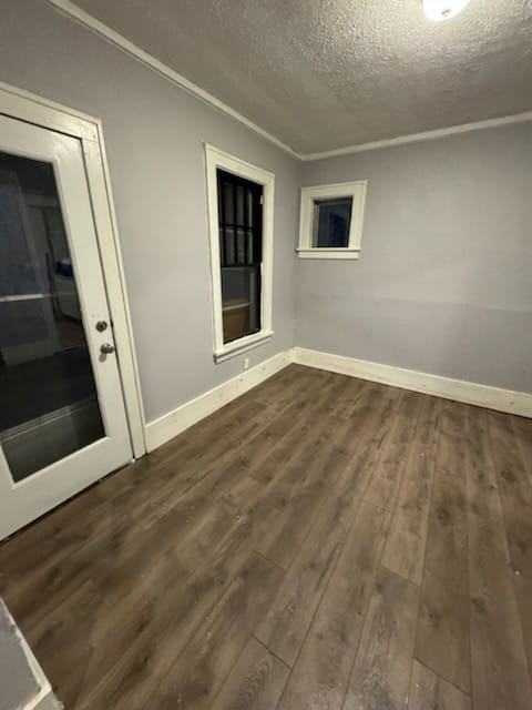 634 Arlington Avenue - 3 - Rear #3 - Photo 3 of 5