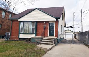 featured image of 28833 Groveland St #1