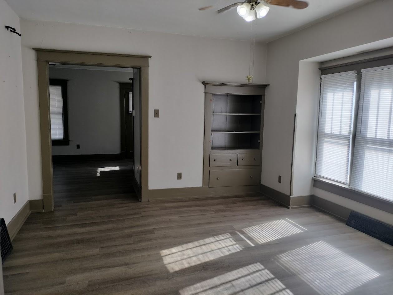1125 Ackermant St #1 - Photo 4 of 10