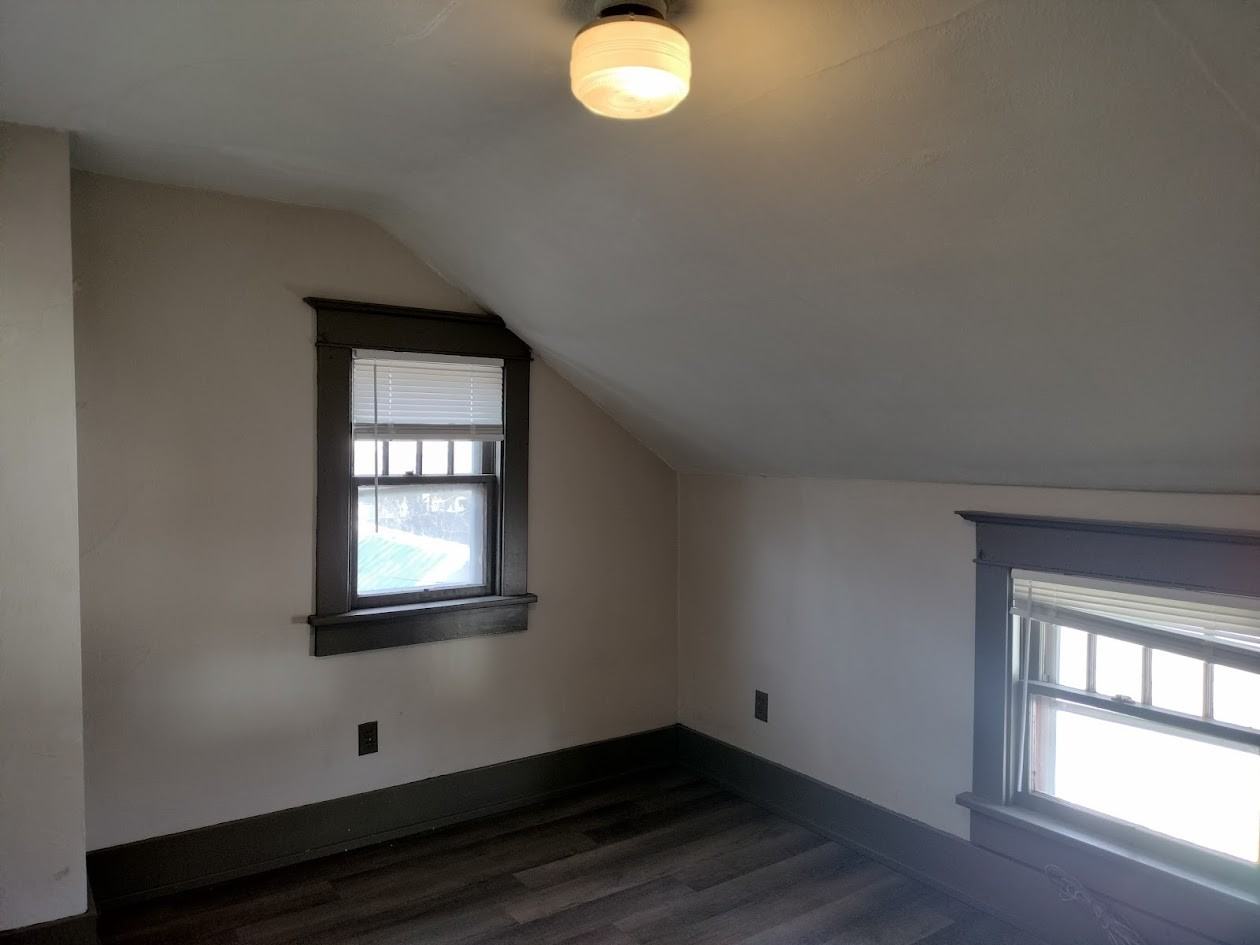 1125 Ackermant St #1 - Photo 6 of 10