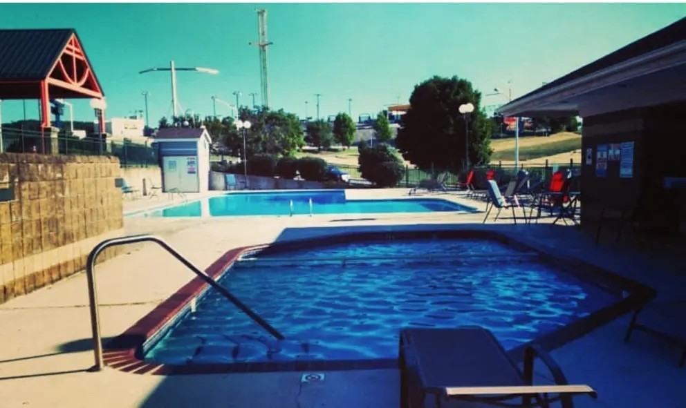 Platos Cave 3524 Keeter Street, Branson, MO 65616 Apartment for