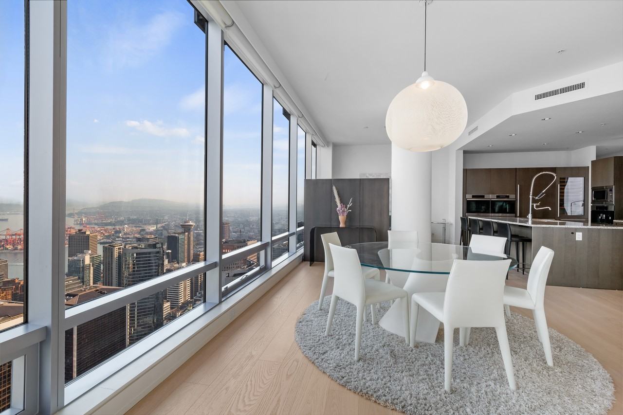 1128 Living Shangri-La Estate #6002