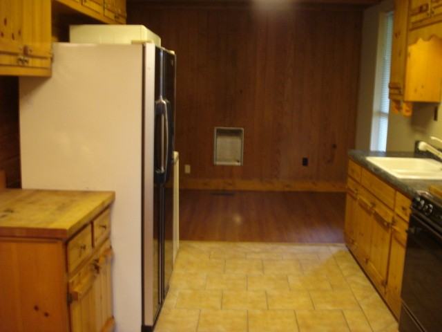 125 Goodson Ave - Photo 3 of 8