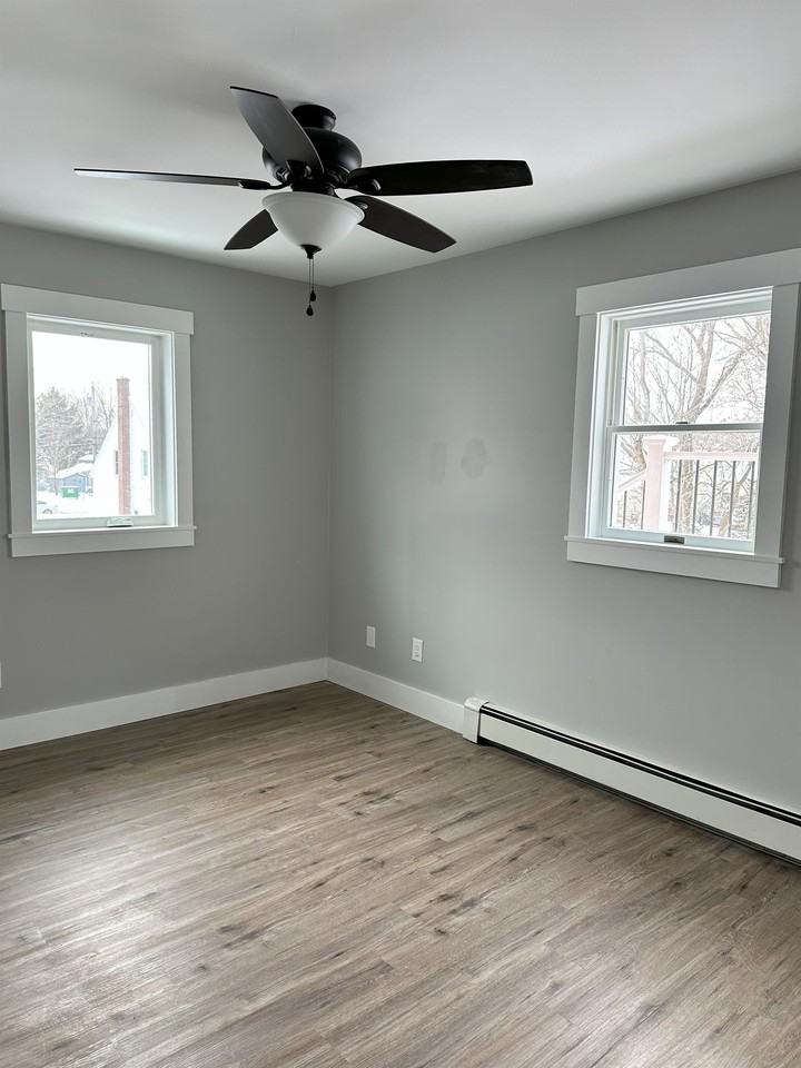 34 Windsor St #1 - Photo 4 of 25
