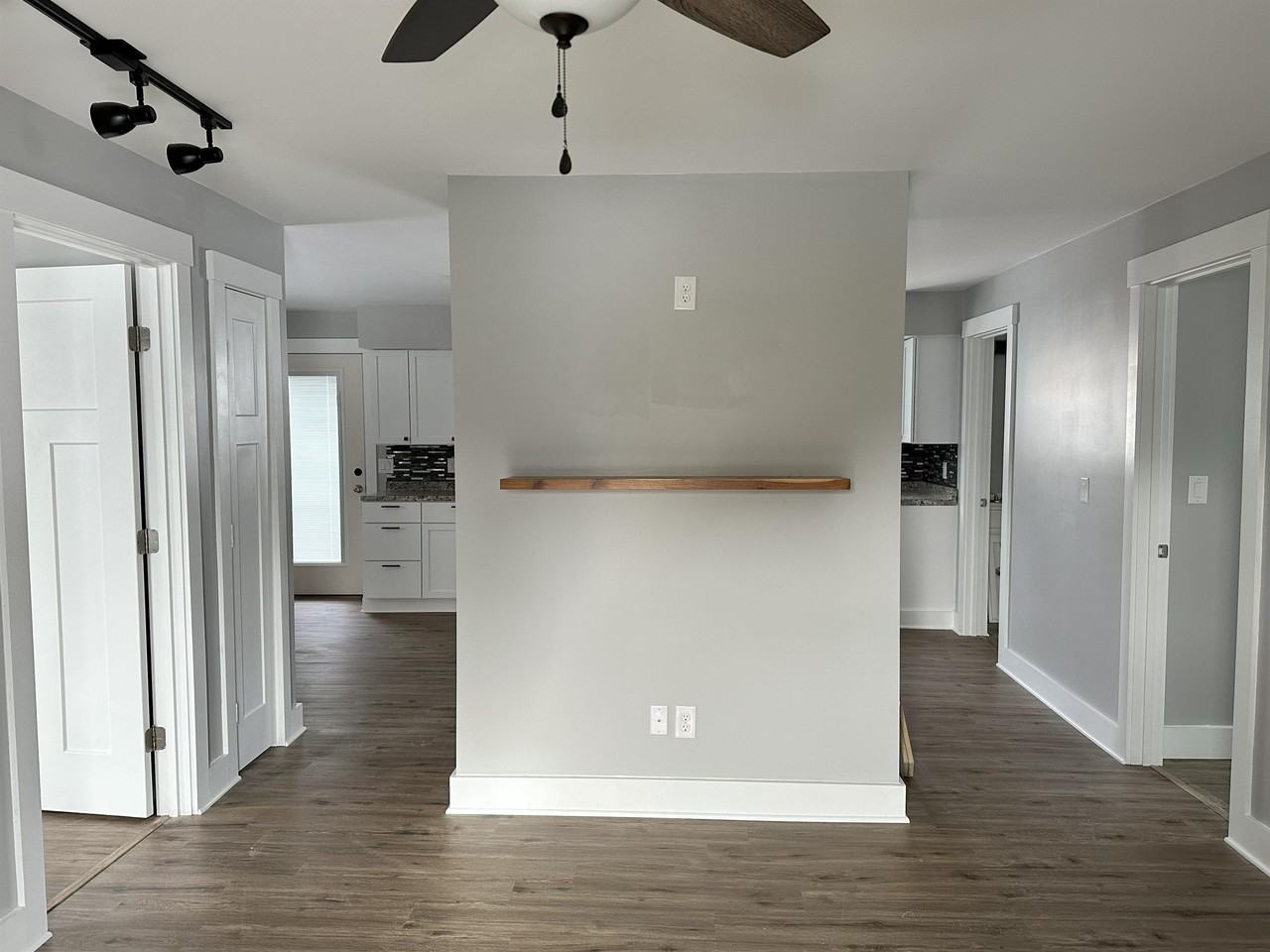 34 Windsor St #1 - Photo 5 of 25