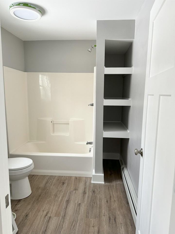 34 Windsor St #1 - Photo 7 of 25