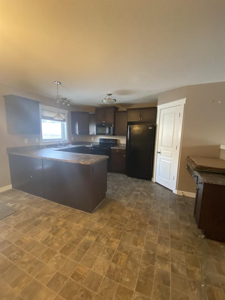 467 Halifax St #A - Photo 5 of 7