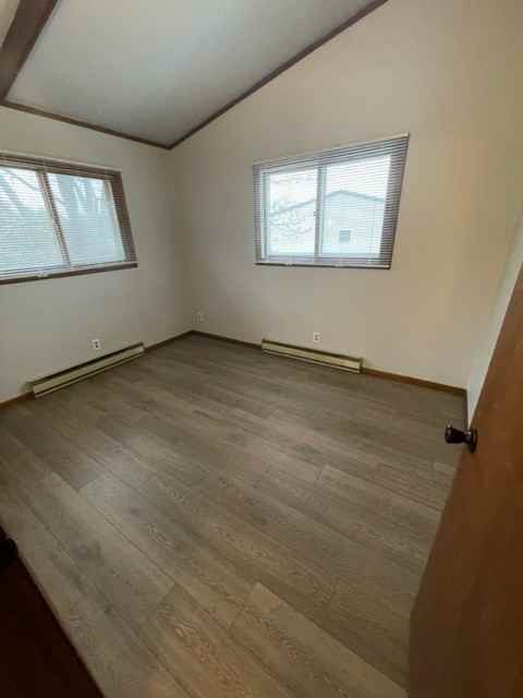 124 Cherry Ave #4 - Photo 7 of 9