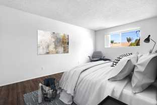 466 W Washington Ave - Photo 1 of 1