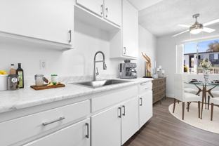 466 W Washington Ave - Photo 1 of 1