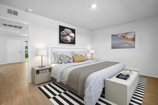 466 W Washington Ave - Photo 1 of 1