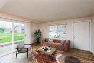7704 Cirque Dr W - Photo 1 of 1