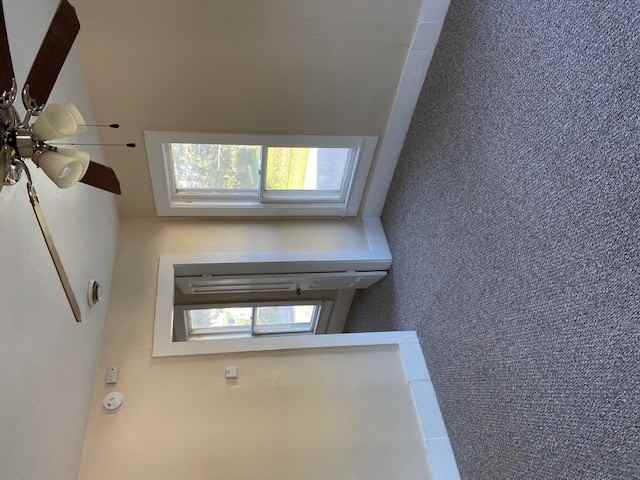 217 1/2 Lombard St - Photo 3 of 19