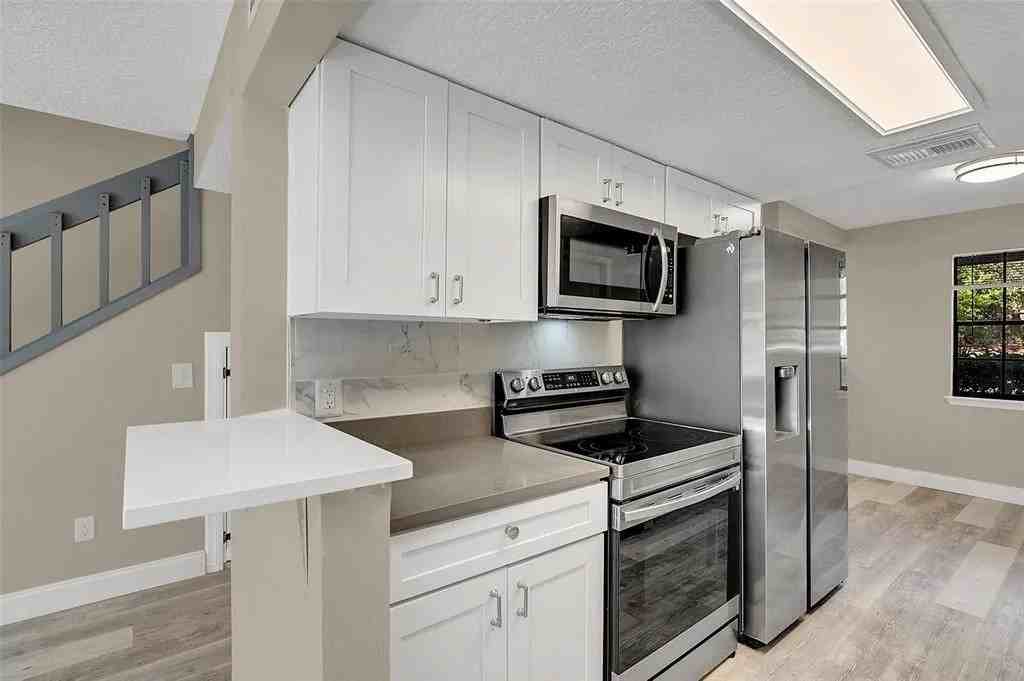 4657 Lighthouse Cir #1 - Photo 3 of 10