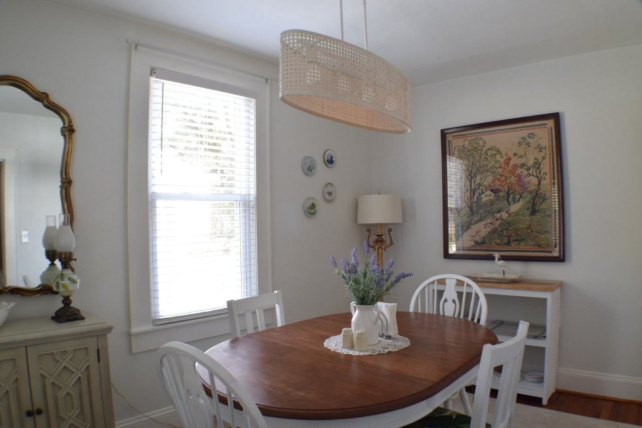 2720 North St - Photo 3 of 8