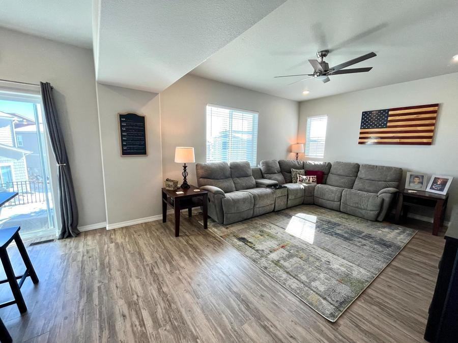 5647 Heathland Ter - Photo 3 of 22