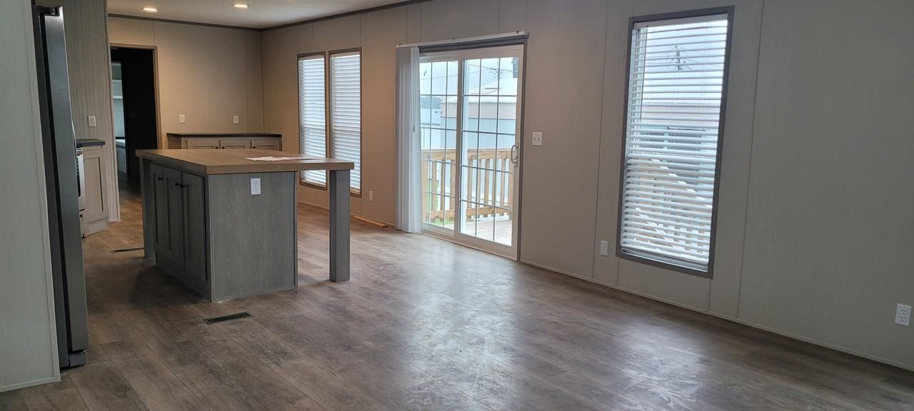 2828 W Highway 21 #63 - Photo 2 of 12