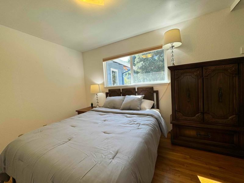 3570 Vienna Dr - Photo 2 of 31