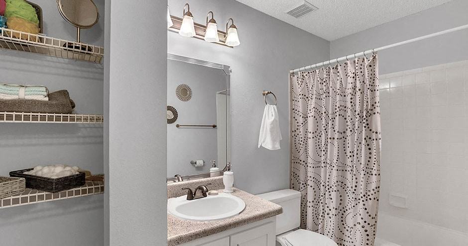 Courtney Cove Apartment Homes - Photo 6 of 29