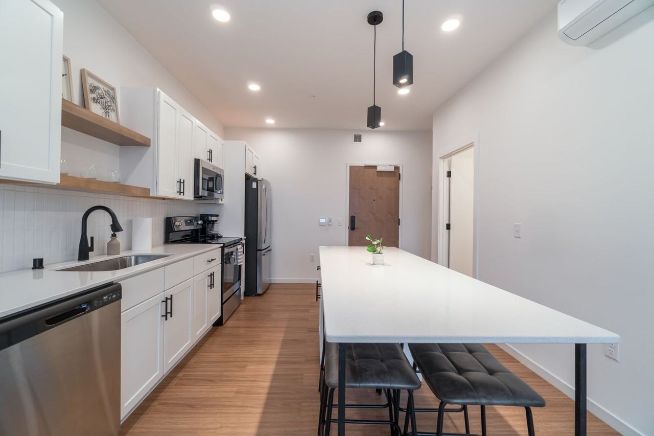 Andante Apartments 100 N Farwell St, Eau Claire, WI 54703 Zumper