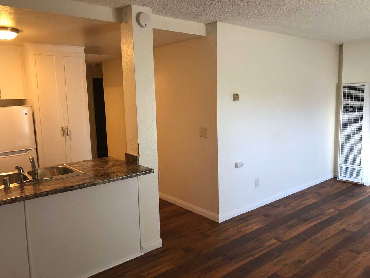 4454 50th St - Photo 5 of 14