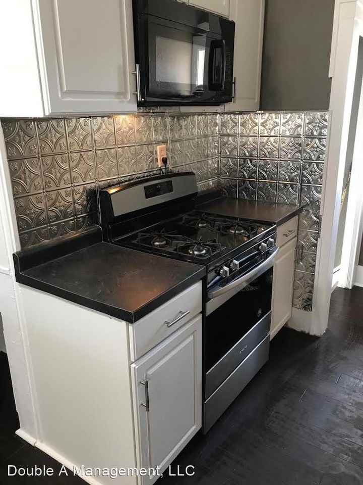 500-514 Pine St. - Photo 3 of 15