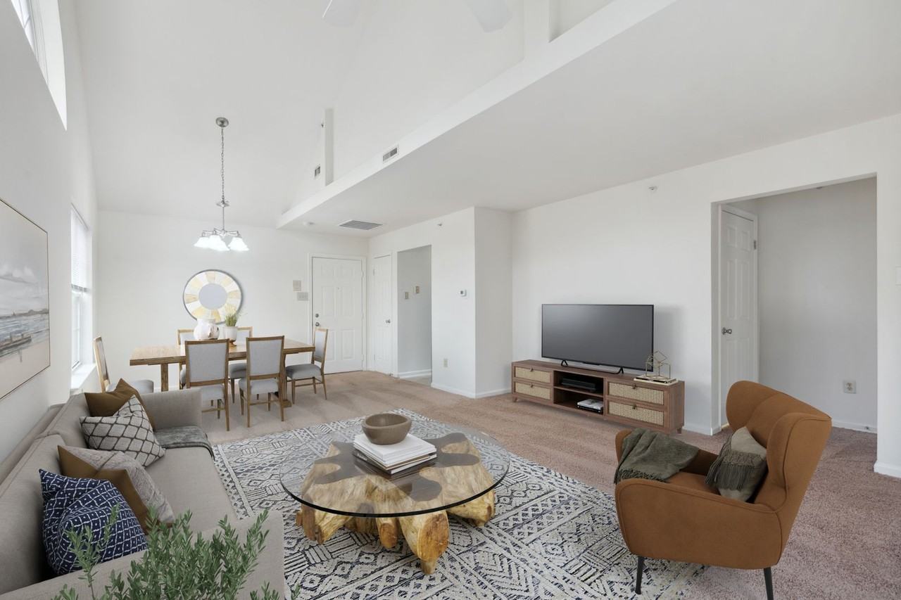 The Apartments at Olde Towne - Photo 7 of 22