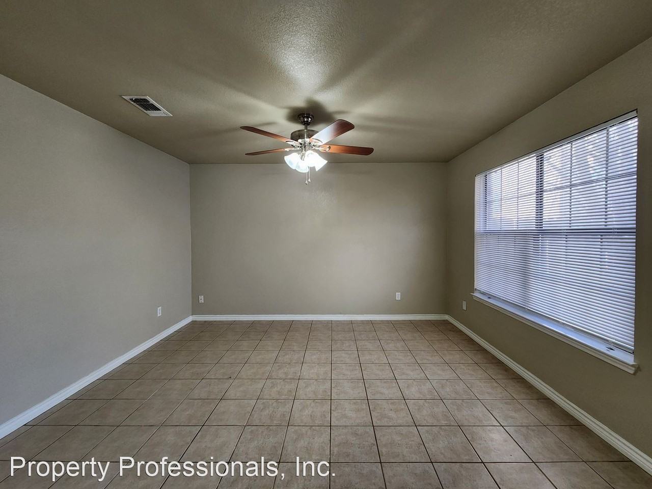 21A Moss Rock Dr - Photo 3 of 23