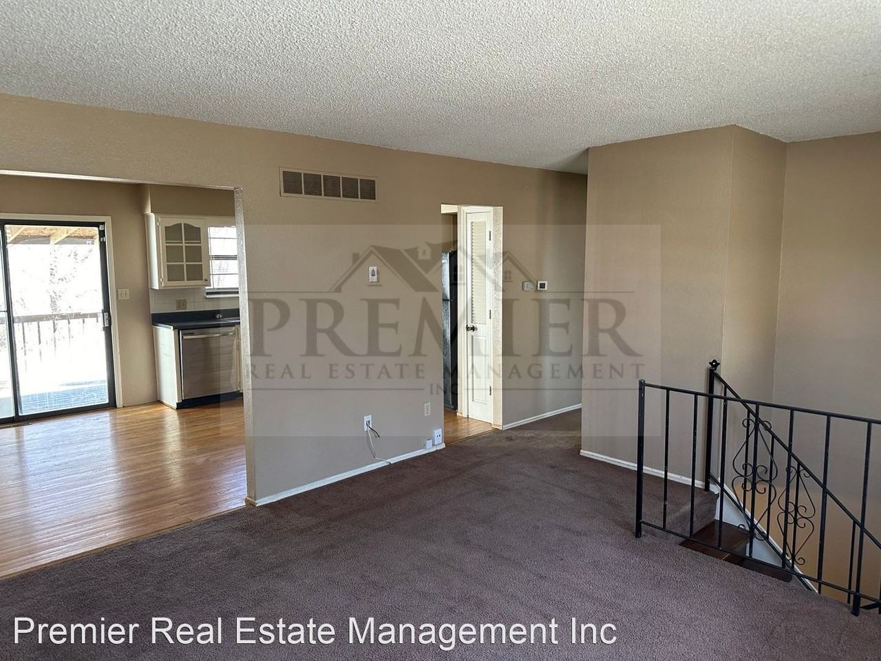 1709 N Millburn Ave - Photo 3 of 20