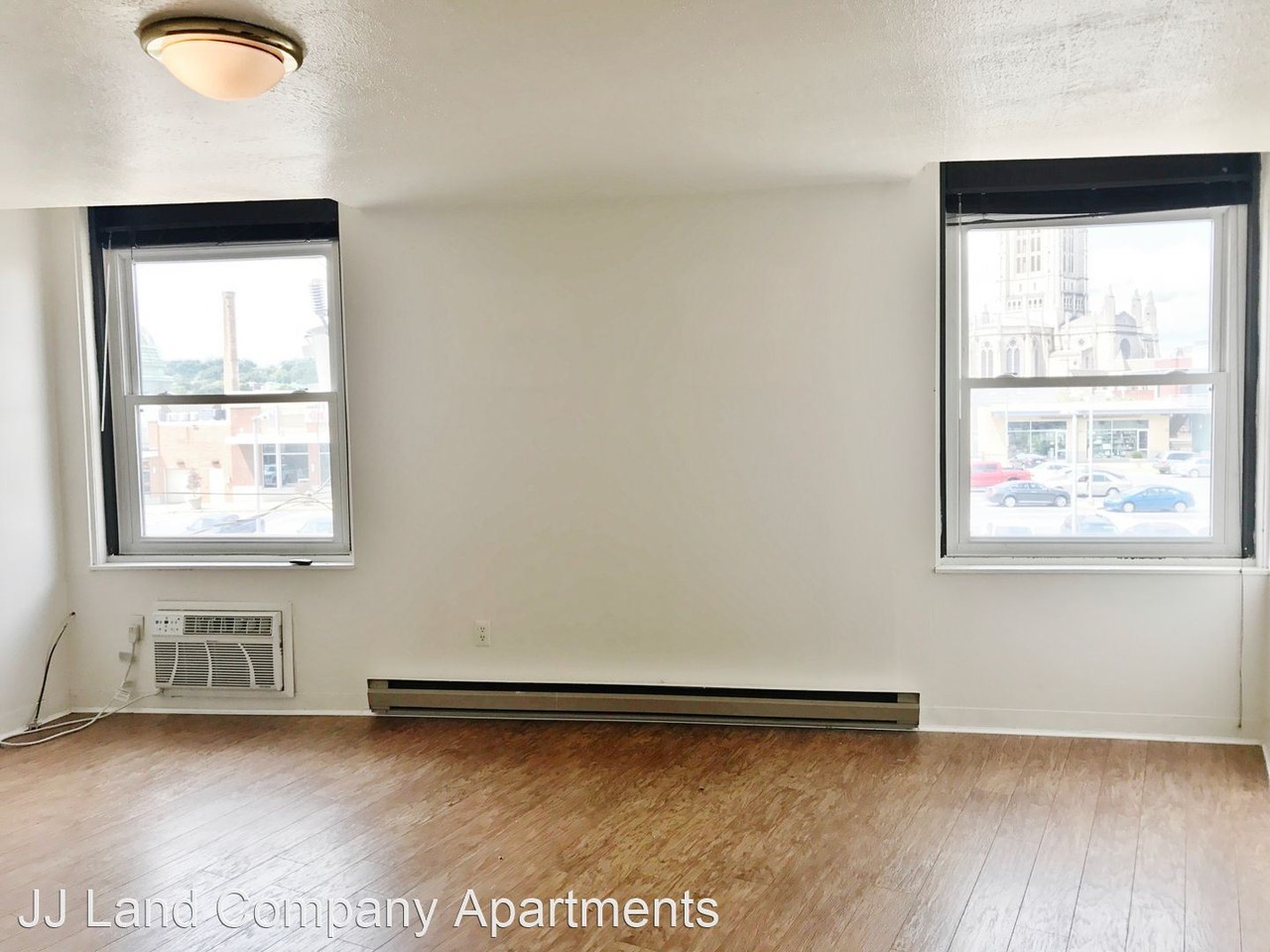 214 South Highland Ave - Photo 2 of 9