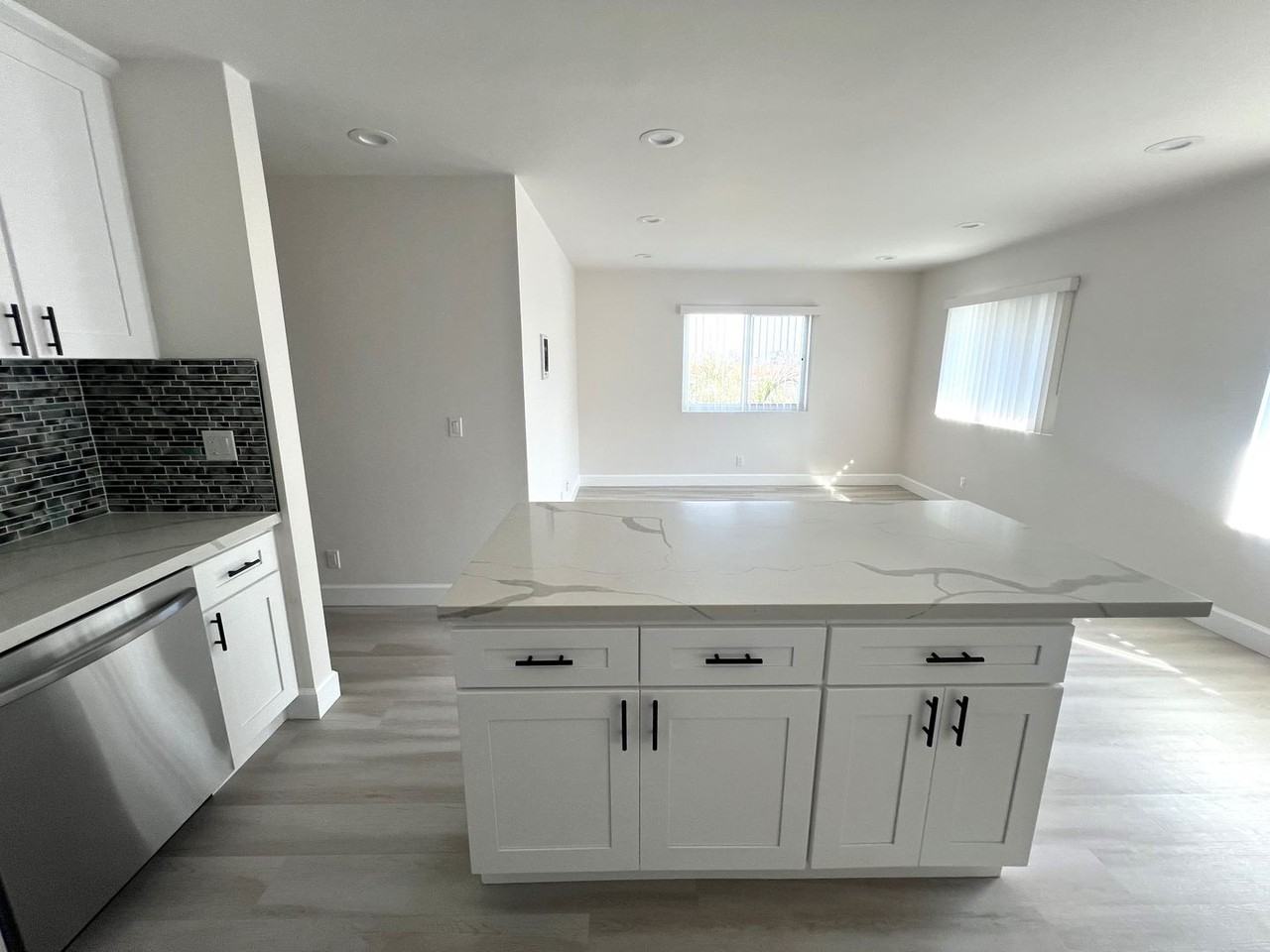 Dunlop 15 - Photo 5 of 20