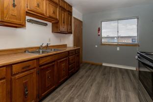 2-4 Fyfer Pl - Photo 1 of 1