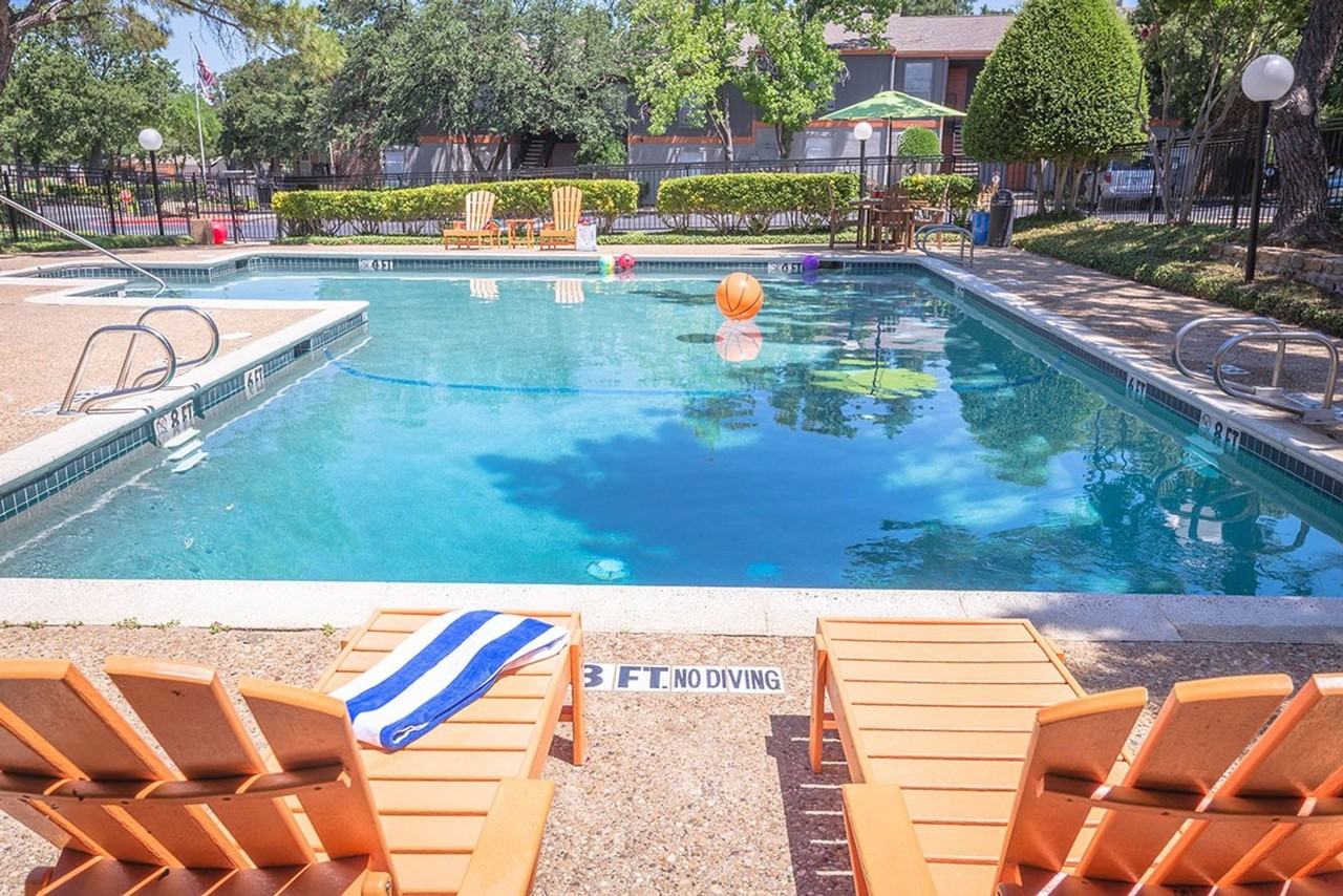 2121 Apartments - Photo 7 of 25